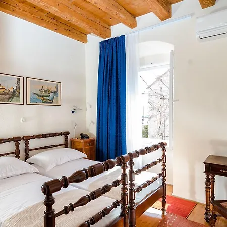 Miron - Adults Only Guest house Sumartin