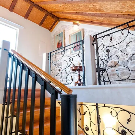 Miron - Adults Only Gasthuis 4*