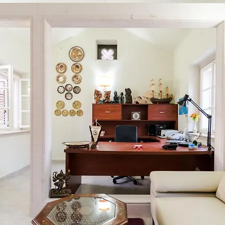 Miron - Adults Only Gæstehus Sumartin