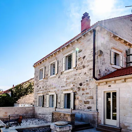 Gæstehus Miron - Adults Only Sumartin