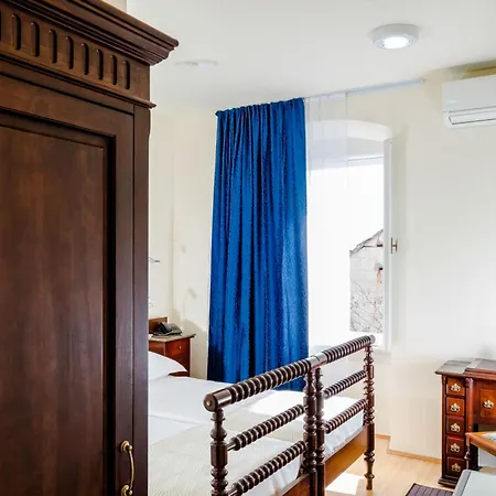 Miron - Adults Only 4* Sumartin