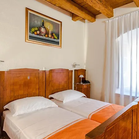 Miron - Adults Only Gæstehus